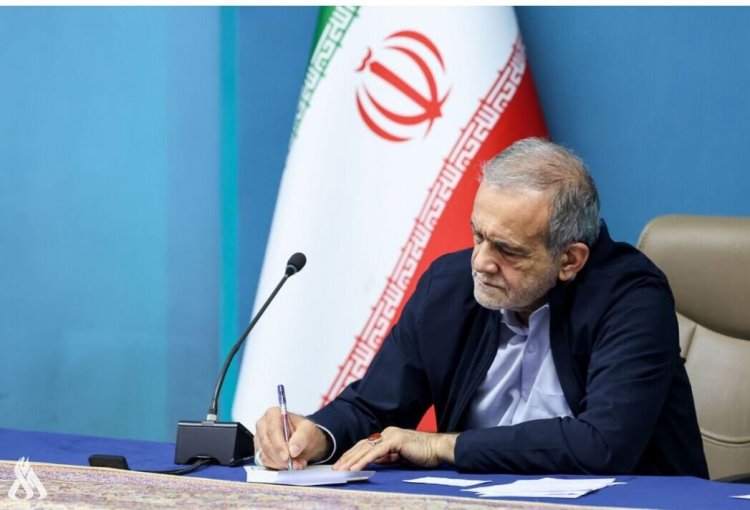 الرئيس الإيراني يوجه بفتح تحقيق حول انفجار ميناء رجائي