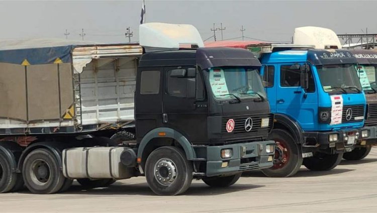 مقدمة من العراق.. سوريا تبدأ تسيير شاحنات القمح إلى محافظاتها